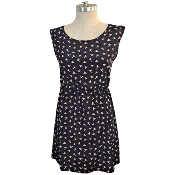 Charlotte Russe Dresses & Skirts - Charlotte Russe Sparrow Print Dress Size Med Cut Out Back